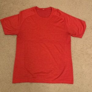 Men's Red LuLulemon Performance Crew Neck Shirt